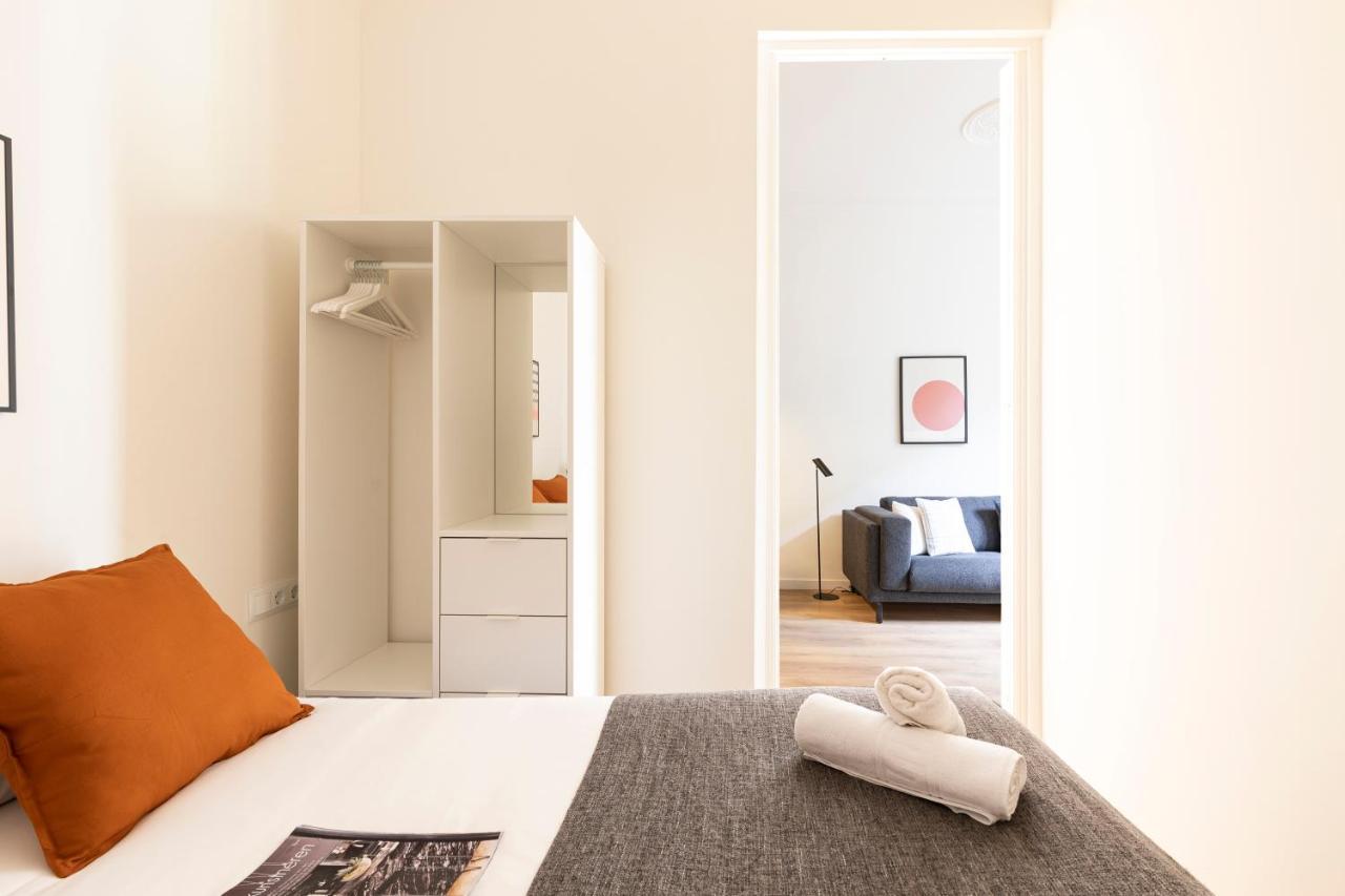 Ab Centric Universitat Appartement