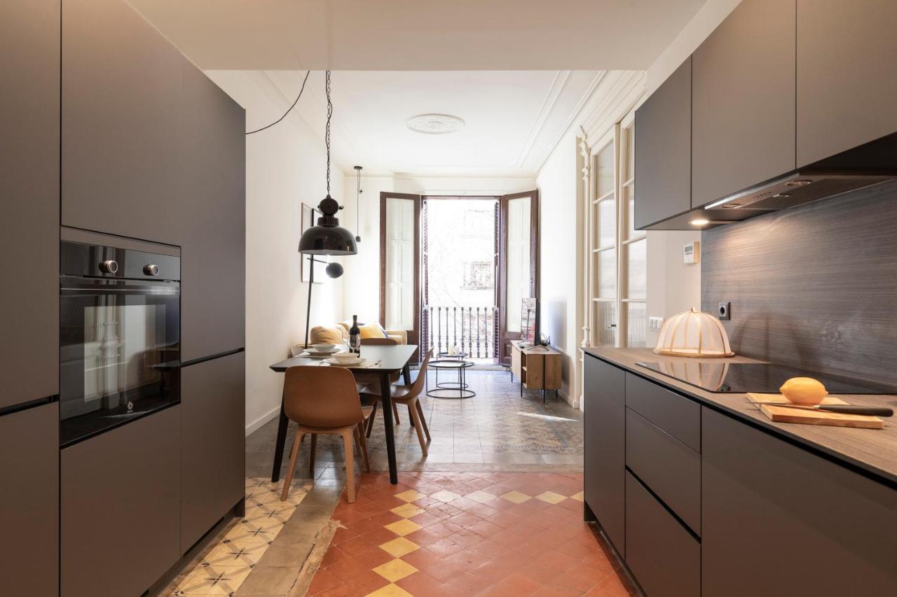Ab Centric Universitat Appartement *