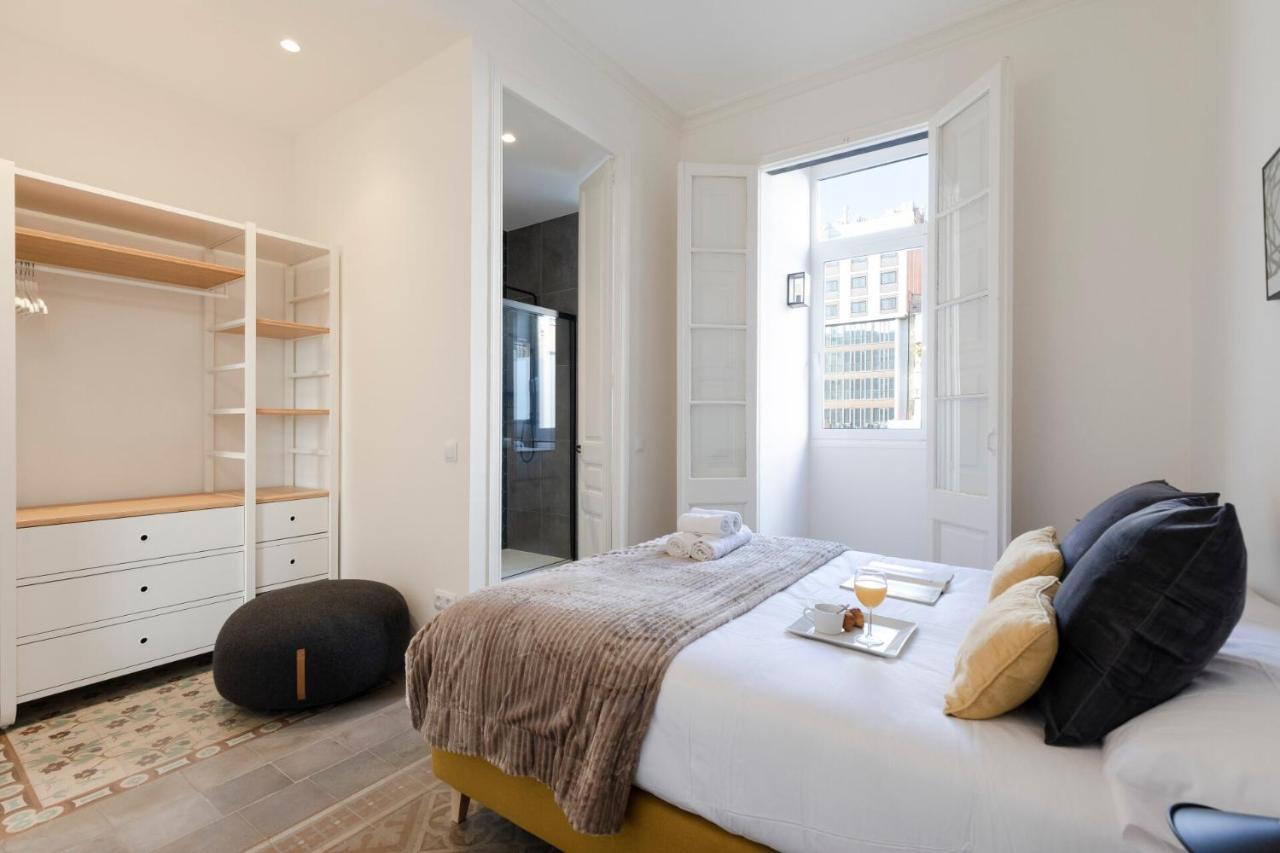 Ab Centric Universitat Appartement *